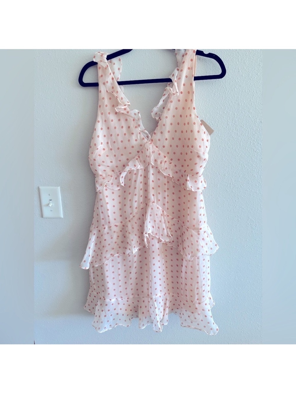 Vestique Spot Me Polka Dot Ruffle Tiered Mini Dress Pink NWT Size L (A2-102)